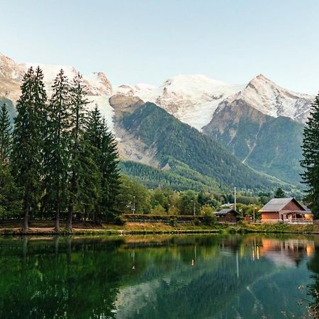 Apartment Maisonnee - A Charming Chamonix Haven Bagian luar foto