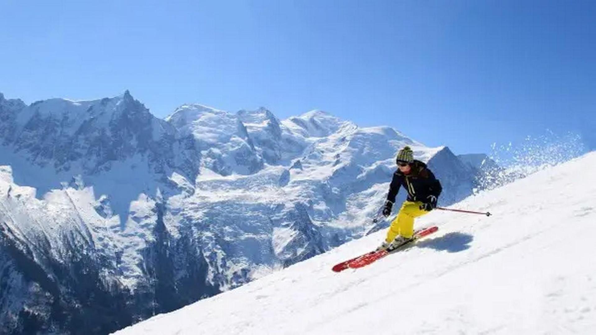 Apartment Maisonnee - A Charming Chamonix Haven Bagian luar foto
